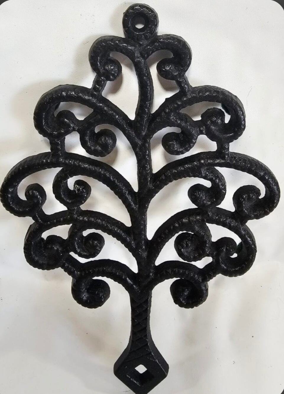 Vintage Footed Cast Iron Family Tree Trivet Black